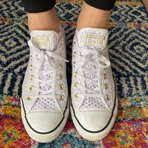 Chuck Taylor All Star Crochet Low Top - White & Gold, Sz 9